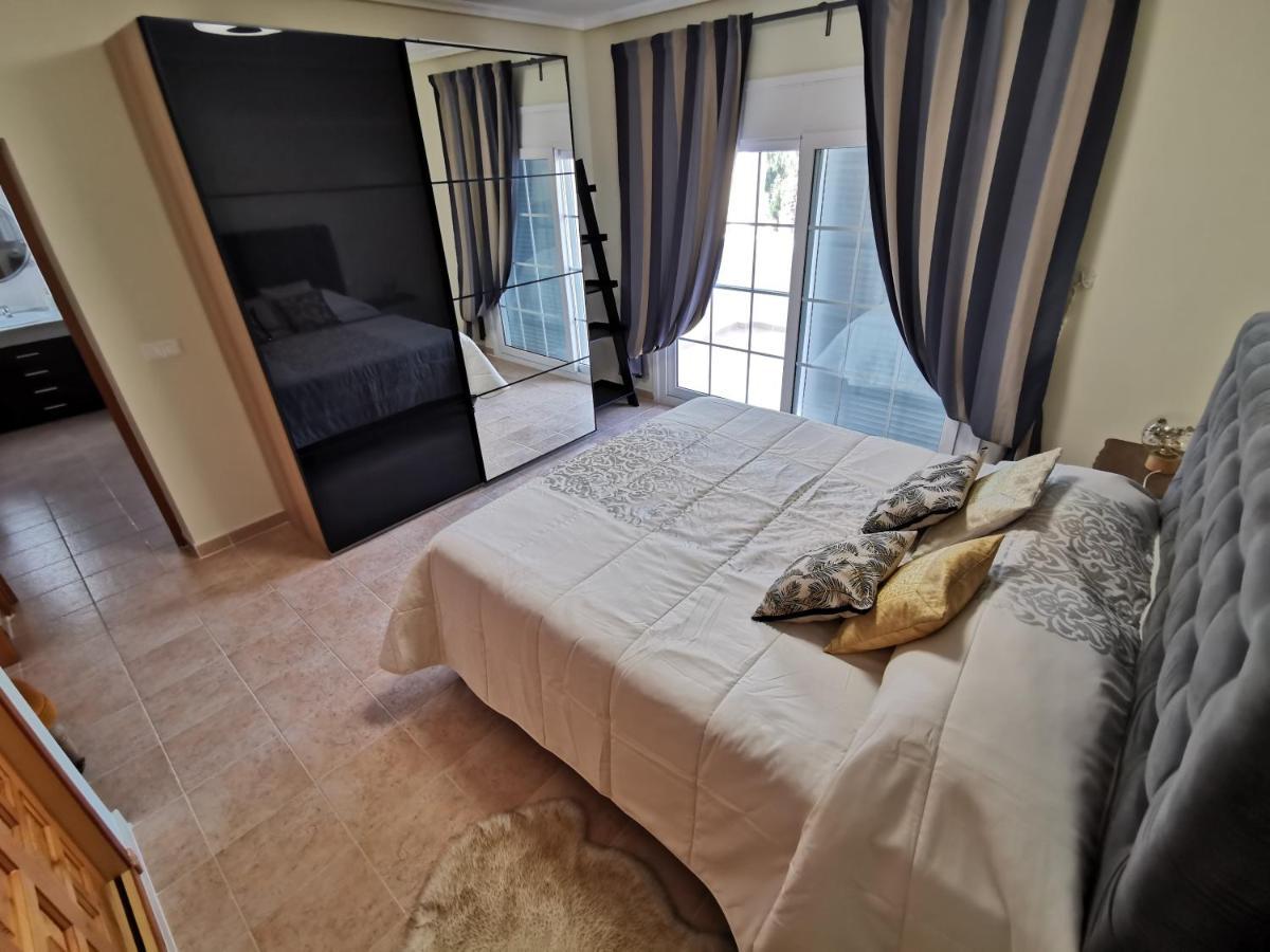 VILLA DE LUJO CON PISCINA PRIVADA, JACUZZI y BARBACOA Murcia Exterior foto